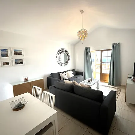 2 Bedroom 2 Bathroom * Puerto del Carmen (Lanzarote)